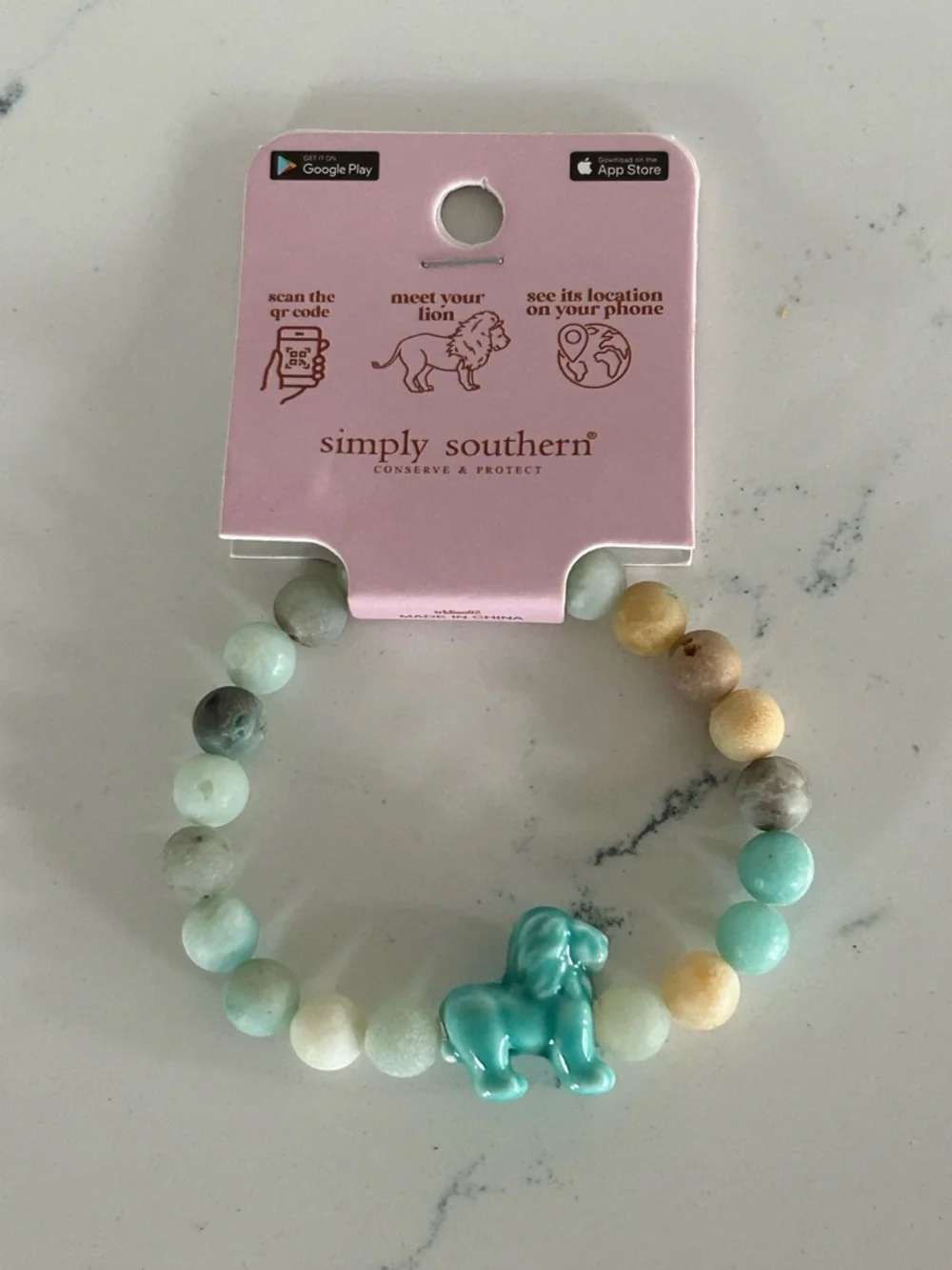 NWT Simply Southern Beaded Lion Tracker Bracelet